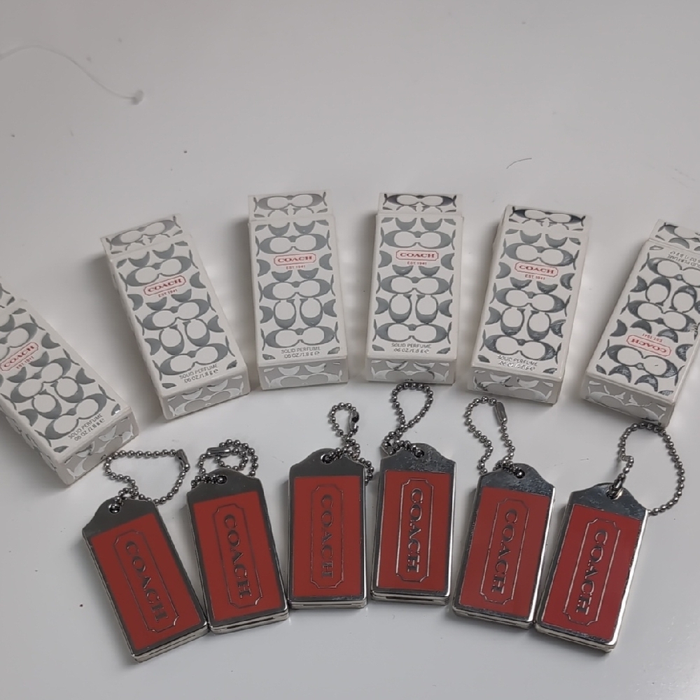 6EA BUNDLE- Coach Logo 2 1/4" Metal Hang Tag w/Detachable Chain Sv/Hot PinK
